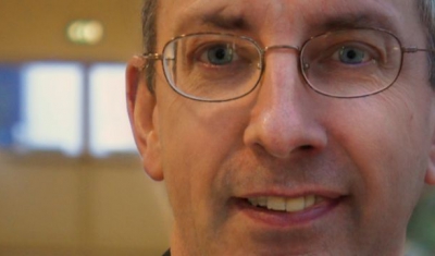 Portrait of Professor Geoff Gilbert