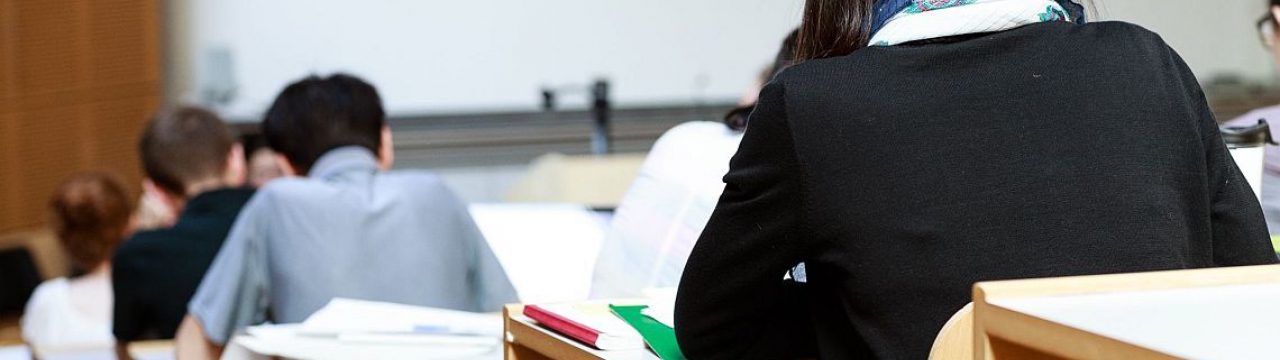 Students during a Geneva Academy's course