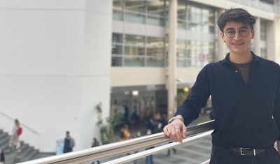 Edward Millet at Uni Mail